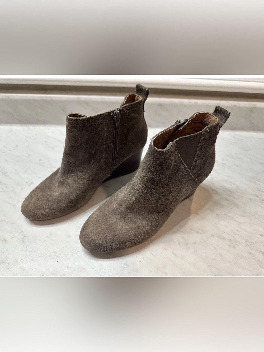 Vionic Paloma Weather Resistant Suede Ankle Booties Gray Size 7 Wedge Heel - Picture 2 of 8